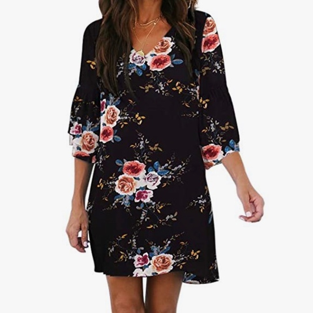 NWT - BELONGSCI Women's Floral Shift Mini Dress